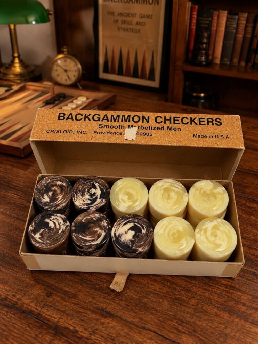Vintage Crisloid Backgammon Checkers Set Smooth Marbelized Men Brown & Cream 30